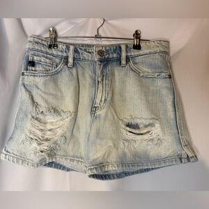 Kancan Women’s Light Blue Distressed Denim Shorts Small